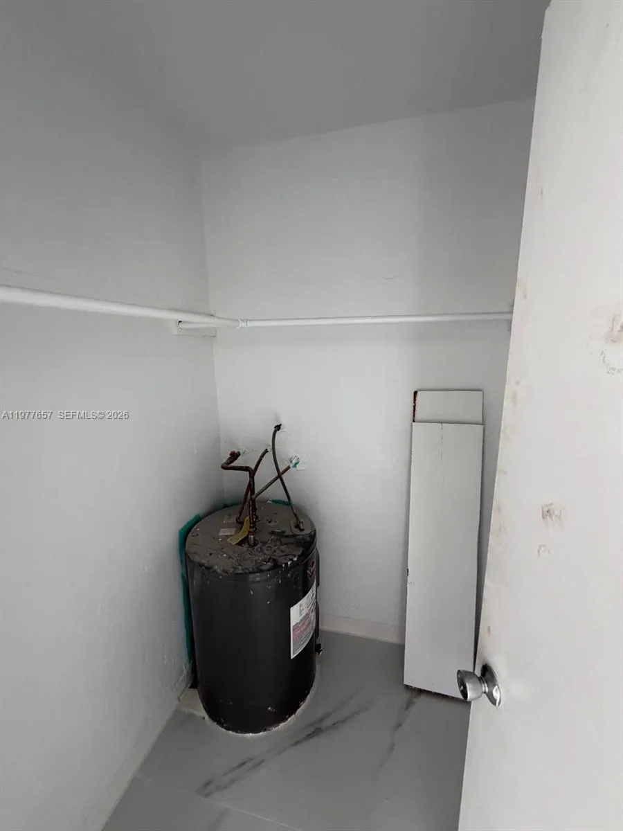 3211 W Flagler St 9, Miami, Florida 33135, Miami, Florida 33135, 2 Bedrooms Bedrooms, ,2 BathroomsBathrooms,Residential Lease,For Rent,3211 W Flagler St 9, Miami, Florida 33135,A11977657