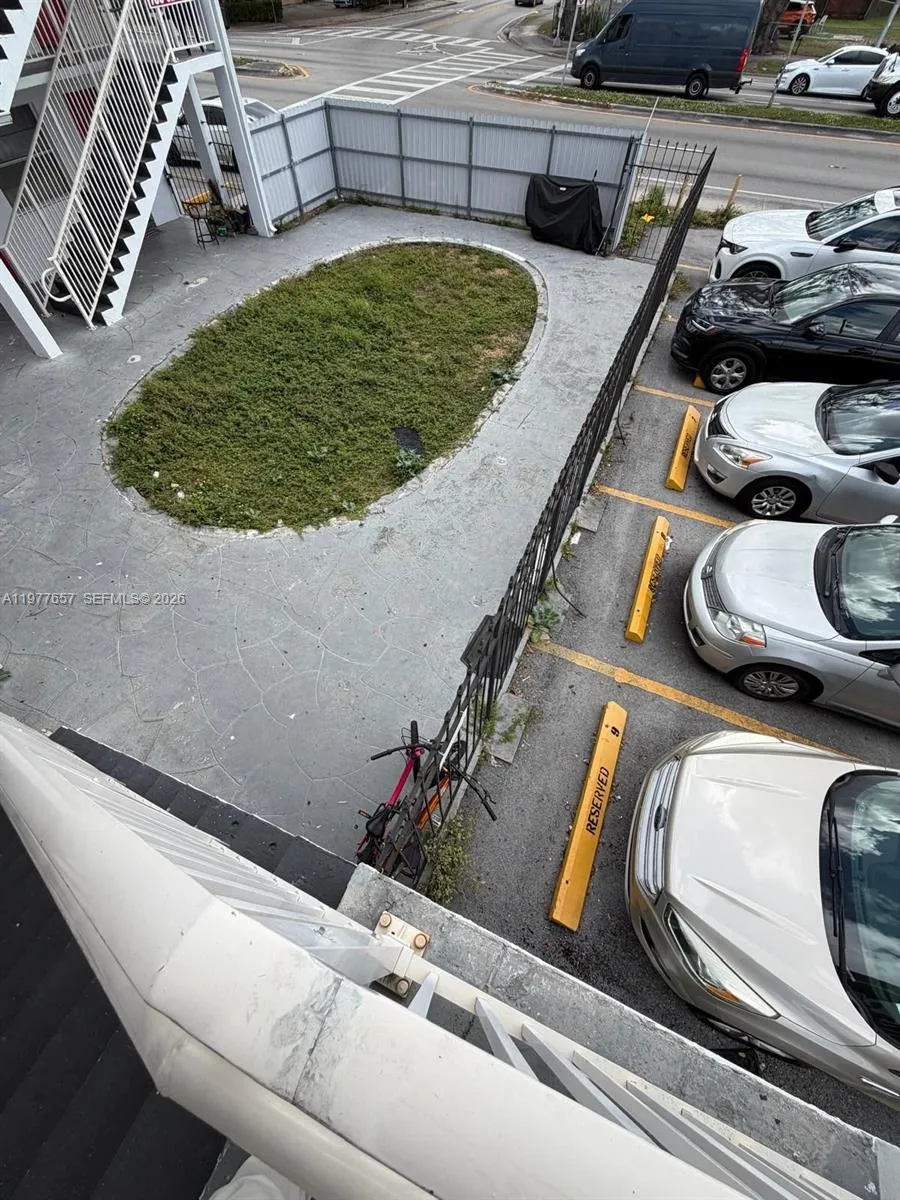 3211 W Flagler St 9, Miami, Florida 33135, Miami, Florida 33135, 2 Bedrooms Bedrooms, ,2 BathroomsBathrooms,Residential Lease,For Rent,3211 W Flagler St 9, Miami, Florida 33135,A11977657