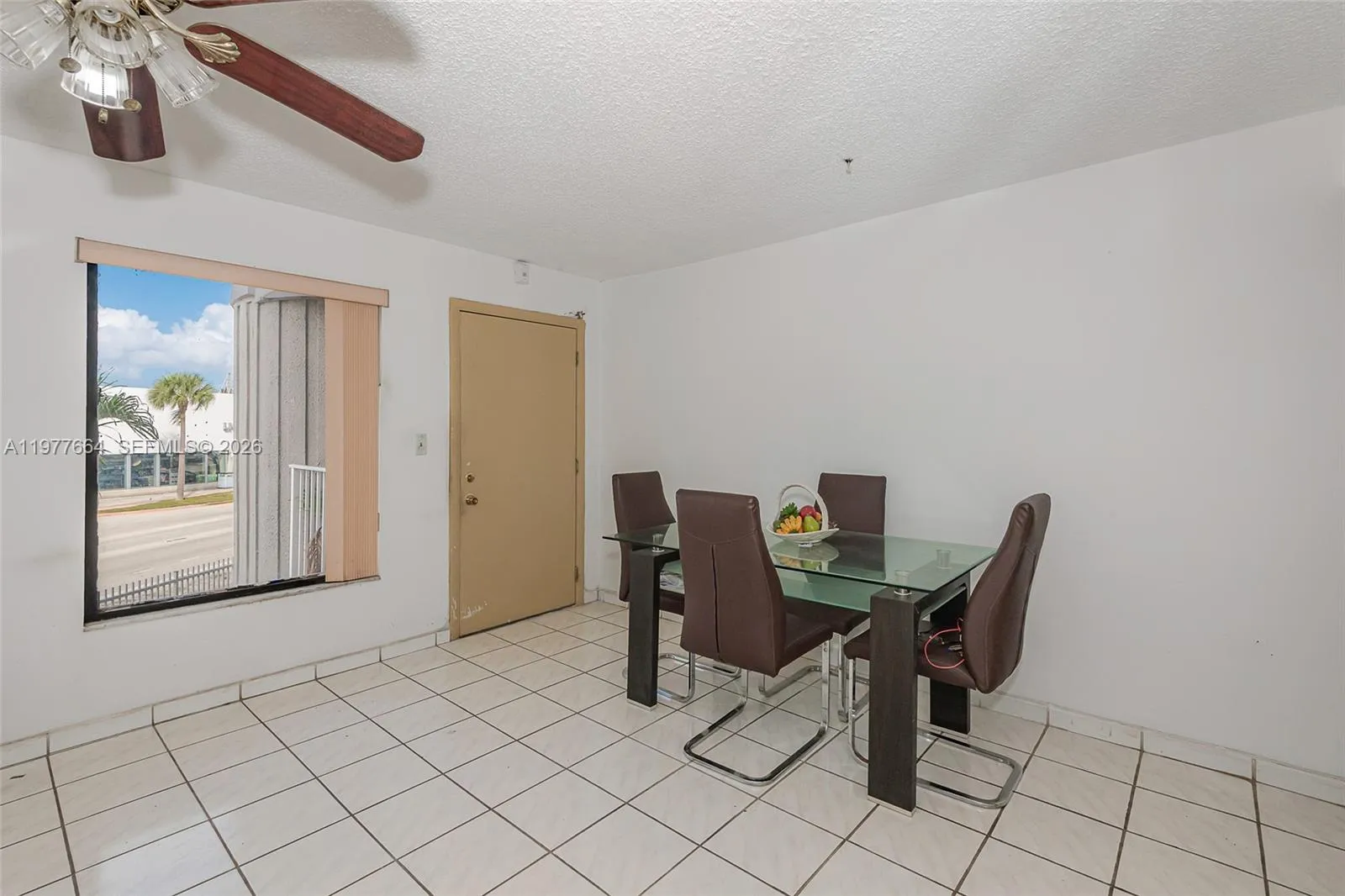 2000 Biarritz Dr 201, Miami Beach, Florida 33141, Miami Beach, Florida 33141, 1 Bedroom Bedrooms, ,1 BathroomBathrooms,Residential,For Sale,2000 Biarritz Dr 201, Miami Beach, Florida 33141,A11977664