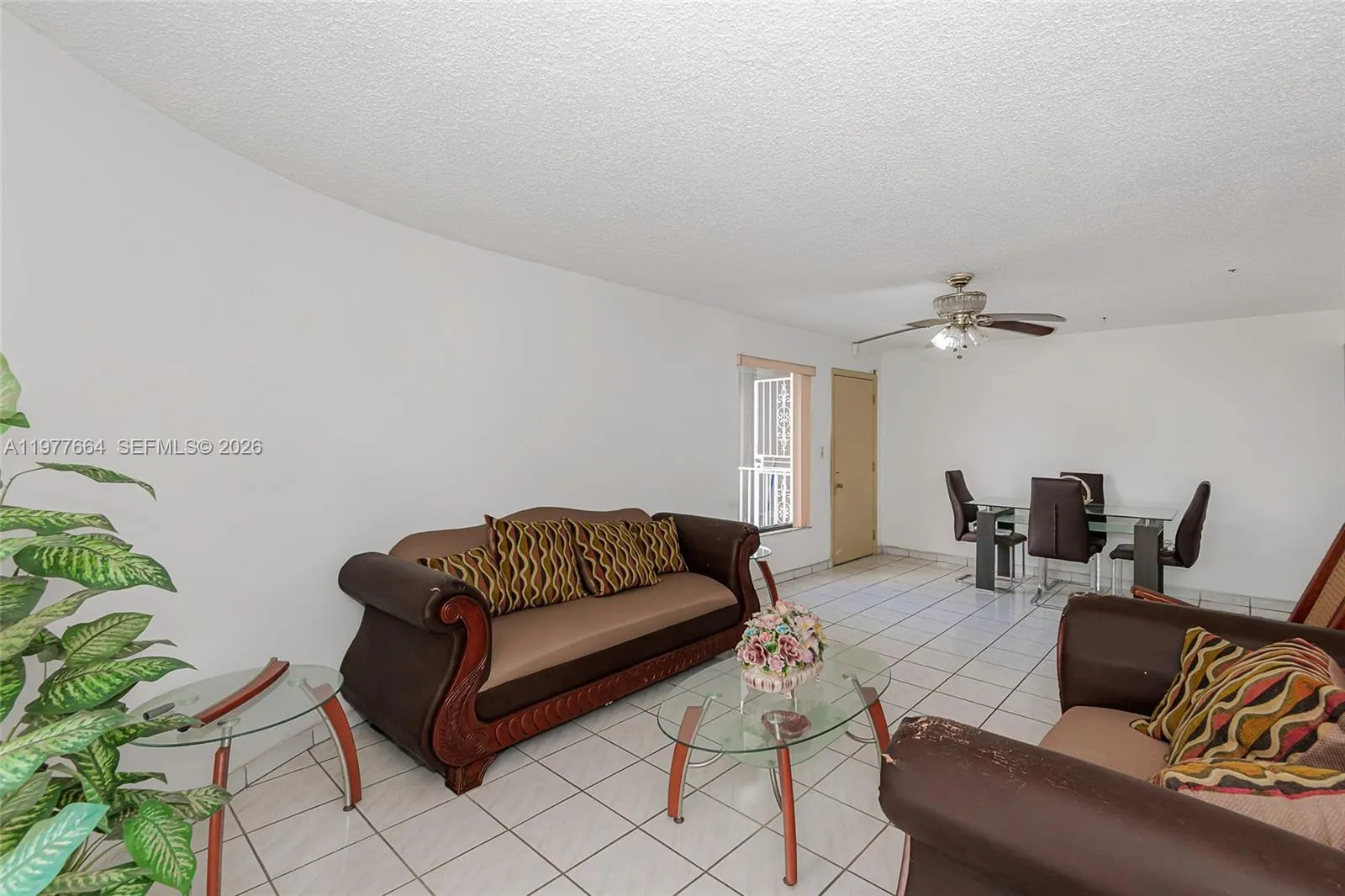 2000 Biarritz Dr 201, Miami Beach, Florida 33141, Miami Beach, Florida 33141, 1 Bedroom Bedrooms, ,1 BathroomBathrooms,Residential,For Sale,2000 Biarritz Dr 201, Miami Beach, Florida 33141,A11977664