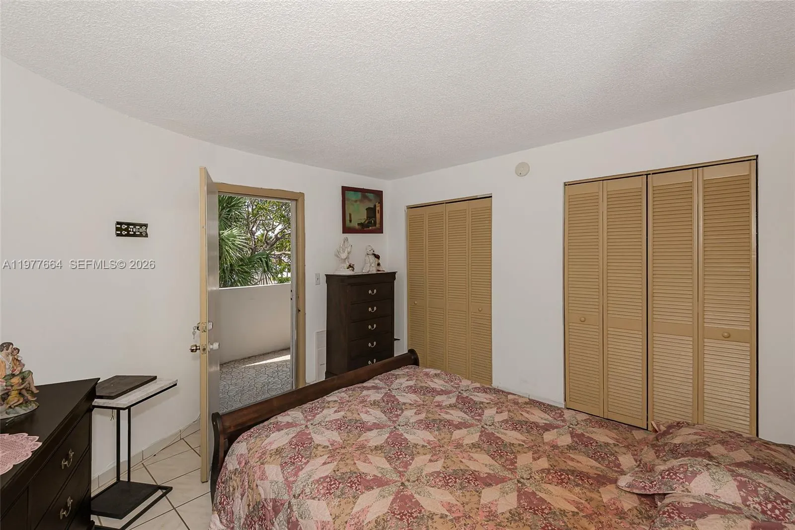 2000 Biarritz Dr 201, Miami Beach, Florida 33141, Miami Beach, Florida 33141, 1 Bedroom Bedrooms, ,1 BathroomBathrooms,Residential,For Sale,2000 Biarritz Dr 201, Miami Beach, Florida 33141,A11977664