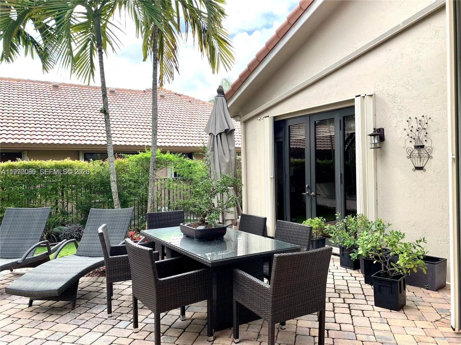1040 Sandalwood Ln, Weston, Florida 33326, Weston, Florida 33326, 4 Bedrooms Bedrooms, ,3 BathroomsBathrooms,Residential,For Sale,1040 Sandalwood Ln, Weston, Florida 33326,A11970089