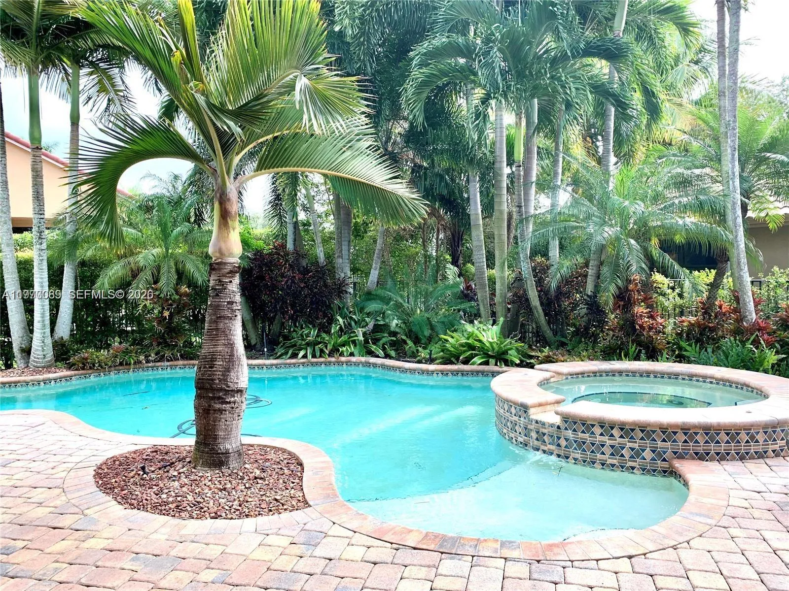 1040 Sandalwood Ln, Weston, Florida 33326, Weston, Florida 33326, 4 Bedrooms Bedrooms, ,3 BathroomsBathrooms,Residential,For Sale,1040 Sandalwood Ln, Weston, Florida 33326,A11970089