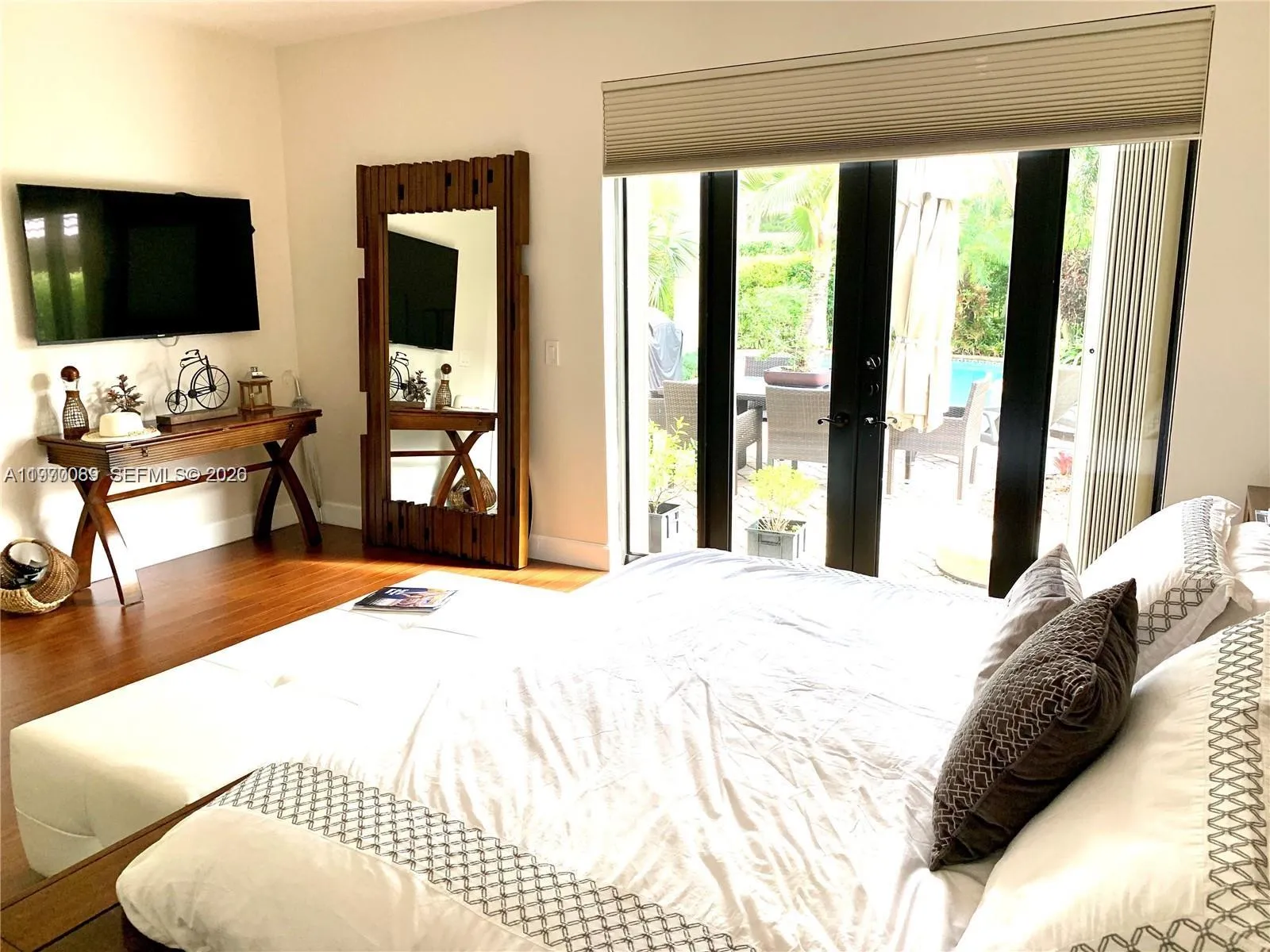 1040 Sandalwood Ln, Weston, Florida 33326, Weston, Florida 33326, 4 Bedrooms Bedrooms, ,3 BathroomsBathrooms,Residential,For Sale,1040 Sandalwood Ln, Weston, Florida 33326,A11970089