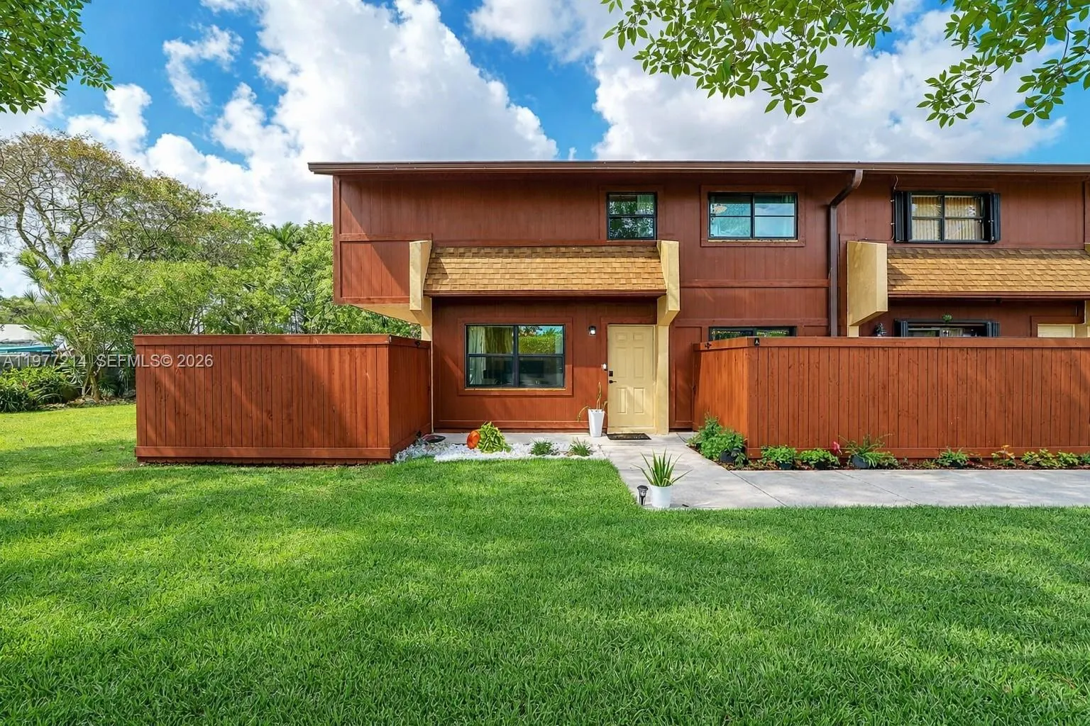 6639 Sw 116th Pl A-1, Miami, Florida 33173, Miami, Florida 33173, 2 Bedrooms Bedrooms, ,2 BathroomsBathrooms,Residential,For Sale,6639 Sw 116th Pl A-1, Miami, Florida 33173,A11977214