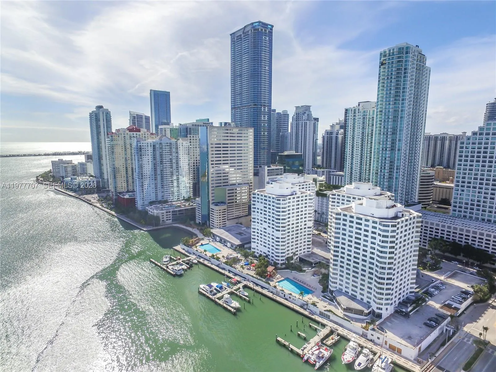 825 Brickell Bay Dr 841, Miami, Florida 33131, Miami, Florida 33131, 2 Bedrooms Bedrooms, ,2 BathroomsBathrooms,Residential,For Sale,825 Brickell Bay Dr 841, Miami, Florida 33131,A11977707
