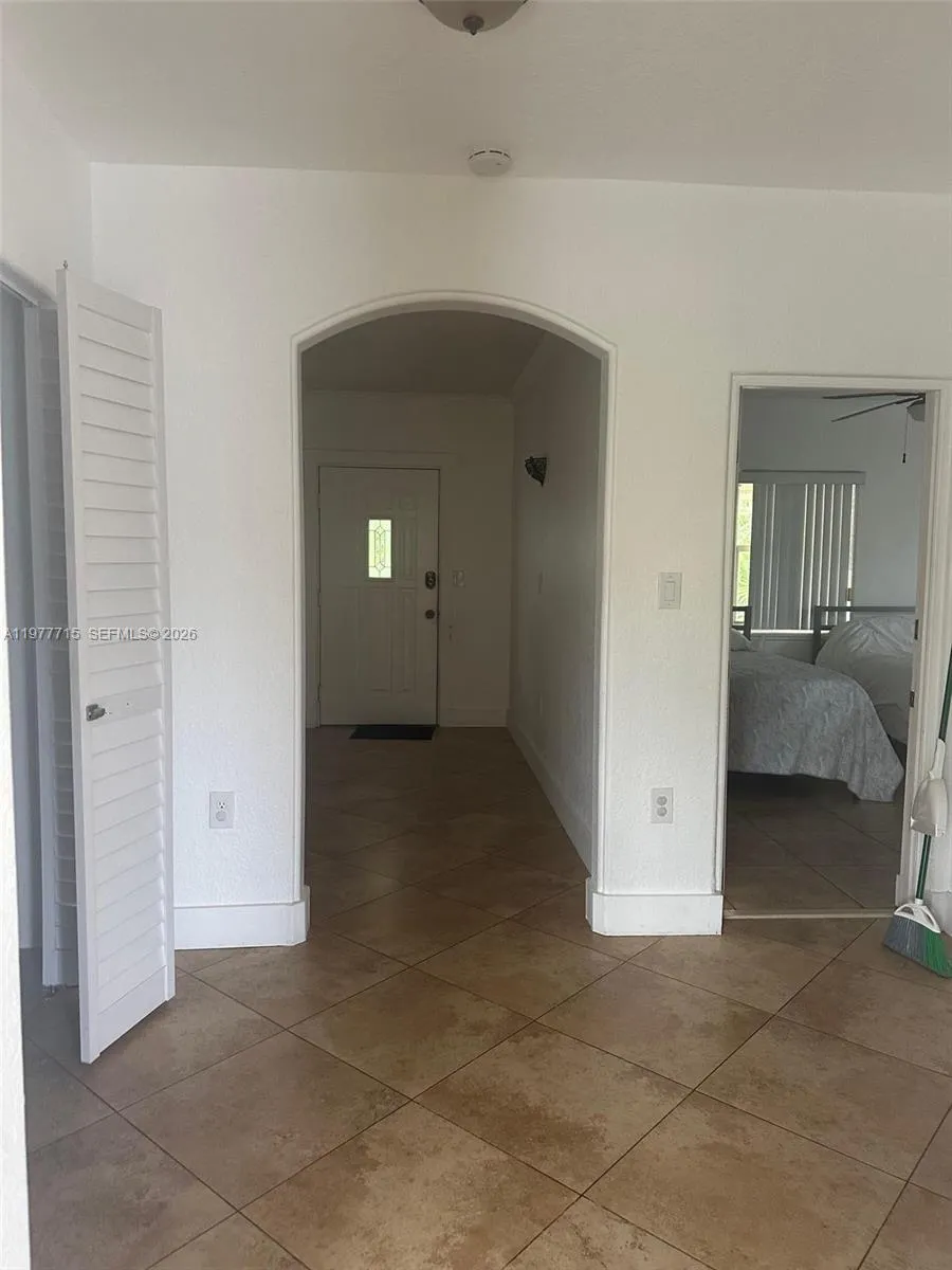 2816 Pine Tree Dr, Miami Beach, Florida 33140, Miami Beach, Florida 33140, ,Residential Income,For Sale,2816 Pine Tree Dr, Miami Beach, Florida 33140,A11977715