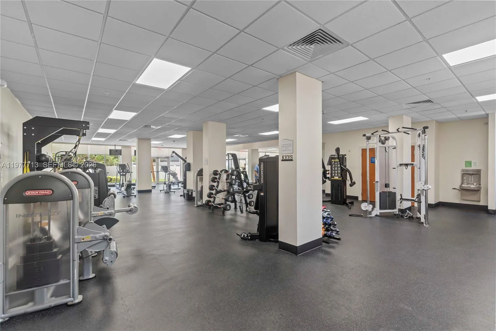 3000 S Ocean Dr 1006, Hollywood, Florida 33019, Hollywood, Florida 33019, 1 Bedroom Bedrooms, ,1 BathroomBathrooms,Residential Lease,For Rent,3000 S Ocean Dr 1006, Hollywood, Florida 33019,A11977713