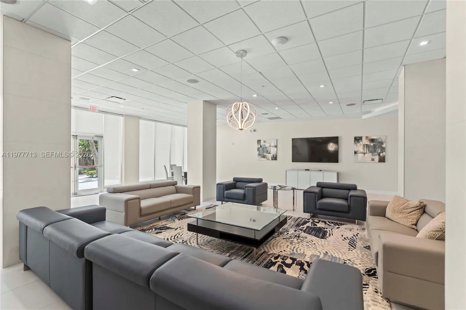 3000 S Ocean Dr 1006, Hollywood, Florida 33019, Hollywood, Florida 33019, 1 Bedroom Bedrooms, ,1 BathroomBathrooms,Residential Lease,For Rent,3000 S Ocean Dr 1006, Hollywood, Florida 33019,A11977713