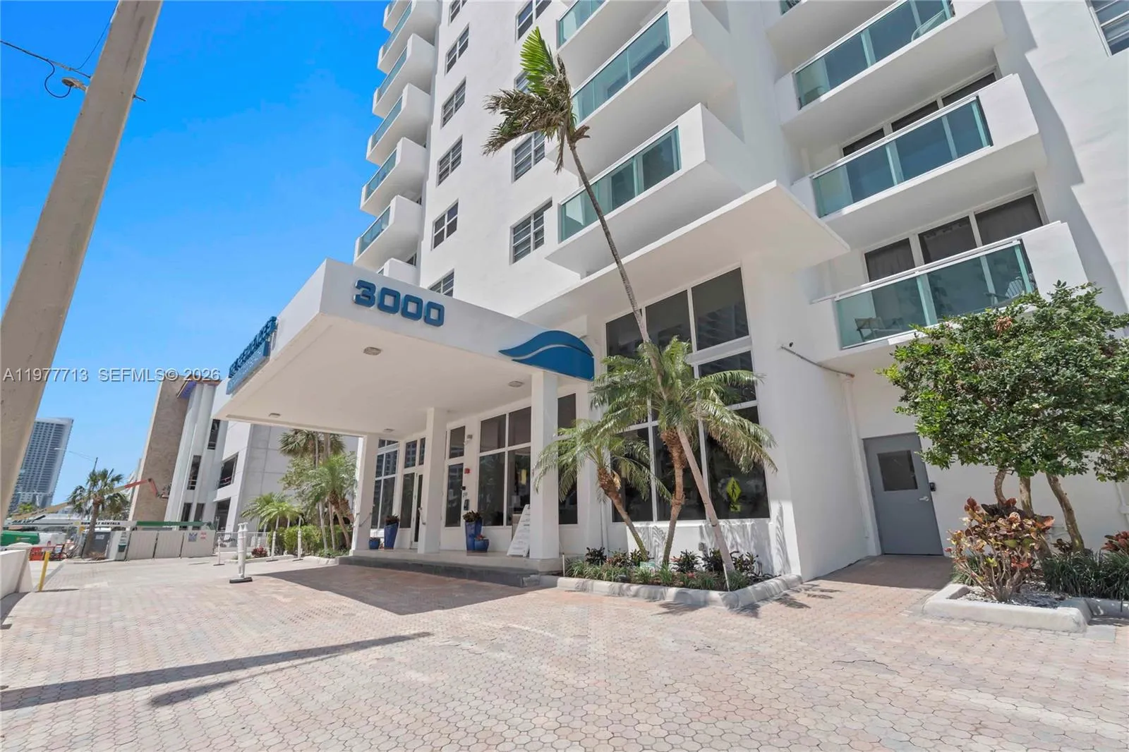 3000 S Ocean Dr 1006, Hollywood, Florida 33019, Hollywood, Florida 33019, 1 Bedroom Bedrooms, ,1 BathroomBathrooms,Residential Lease,For Rent,3000 S Ocean Dr 1006, Hollywood, Florida 33019,A11977713