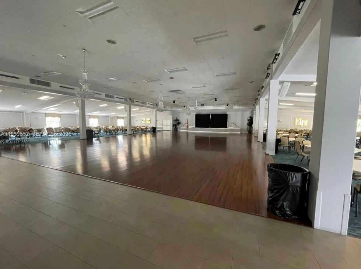 4031 Berkshire 4031, Deerfield Beach, Florida 3344, Deerfield Beach, Florida 33442, 1 Bedroom Bedrooms, 5 Rooms Rooms,1 BathroomBathrooms,Residential,For Sale,4031 Berkshire 4031, Deerfield Beach, Florida 3344,A11959552