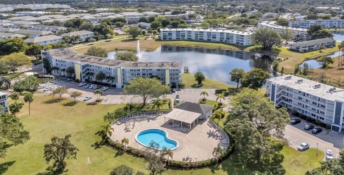 4031 Berkshire 4031, Deerfield Beach, Florida 3344, Deerfield Beach, Florida 33442, 1 Bedroom Bedrooms, 5 Rooms Rooms,1 BathroomBathrooms,Residential,For Sale,4031 Berkshire 4031, Deerfield Beach, Florida 3344,A11959552