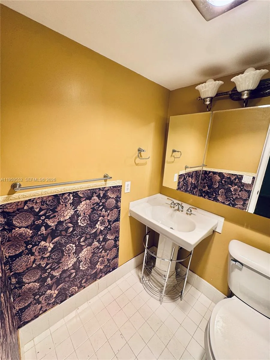 4031 Berkshire 4031, Deerfield Beach, Florida 3344, Deerfield Beach, Florida 33442, 1 Bedroom Bedrooms, 5 Rooms Rooms,1 BathroomBathrooms,Residential,For Sale,4031 Berkshire 4031, Deerfield Beach, Florida 3344,A11959552