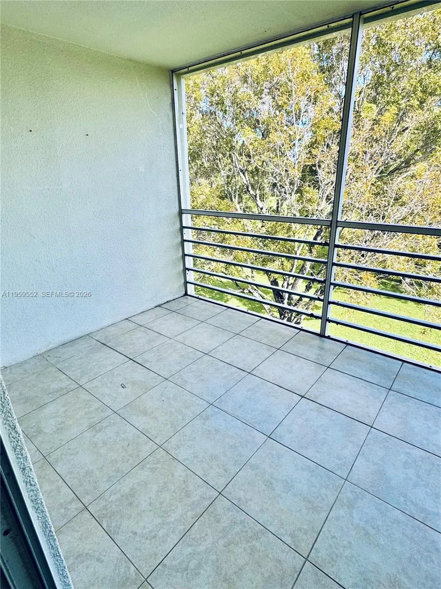4031 Berkshire 4031, Deerfield Beach, Florida 3344, Deerfield Beach, Florida 33442, 1 Bedroom Bedrooms, 5 Rooms Rooms,1 BathroomBathrooms,Residential,For Sale,4031 Berkshire 4031, Deerfield Beach, Florida 3344,A11959552