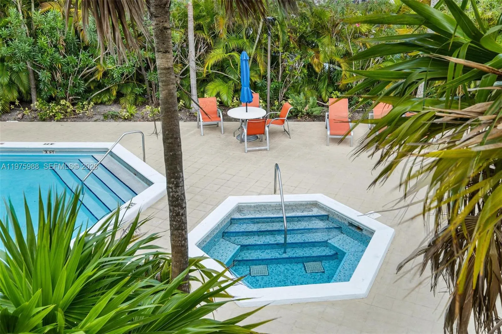 170 Ocean Lane Dr 310, Key Biscayne, Florida 33149, Key Biscayne, Florida 33149, 2 Bedrooms Bedrooms, 3 Rooms Rooms,2 BathroomsBathrooms,Residential,For Sale,170 Ocean Lane Dr 310, Key Biscayne, Florida 33149,A11975988