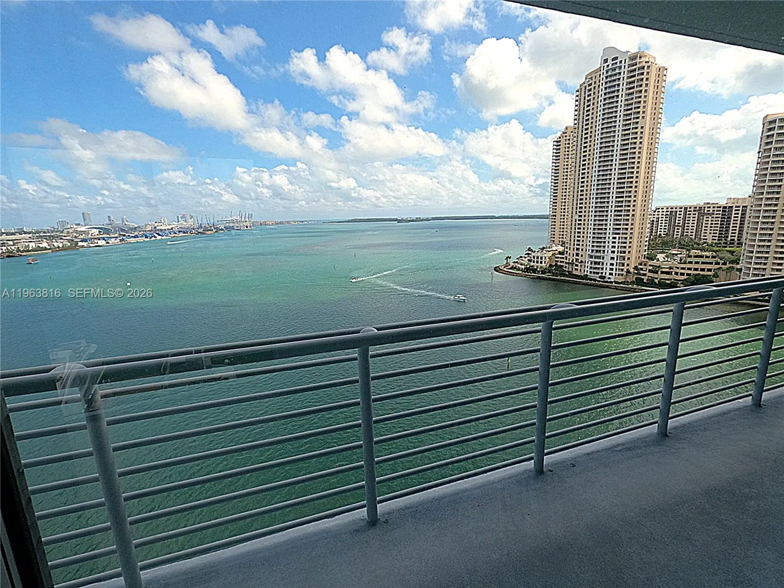 335 S Biscayne Blvd 1712, Miami, Florida 33131, Miami, Florida 33131, 3 Bedrooms Bedrooms, ,2 BathroomsBathrooms,Residential Lease,For Rent,335 S Biscayne Blvd 1712, Miami, Florida 33131,A11963816
