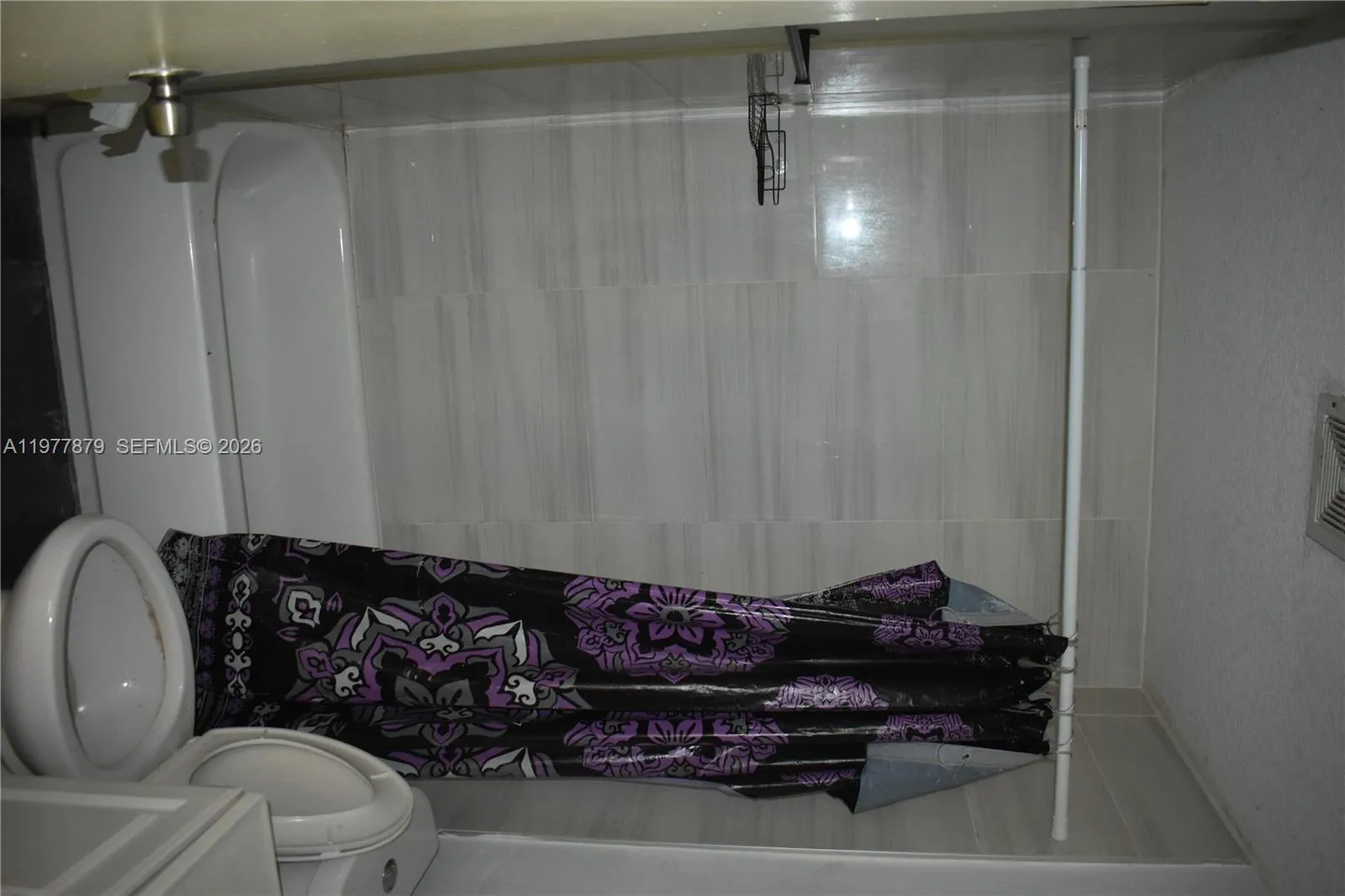 2121 Nw 26th Ave, Fort Lauderdale, Florida 33311, Fort Lauderdale, Florida 33311, 3 Bedrooms Bedrooms, ,1 BathroomBathrooms,Residential,For Sale,2121 Nw 26th Ave, Fort Lauderdale, Florida 33311,A11977879