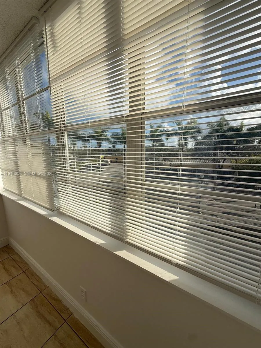 2025 Ne 164th St 303, North Miami Beach, Florida 3, North Miami Beach, Florida 33162, 2 Bedrooms Bedrooms, ,2 BathroomsBathrooms,Residential Lease,For Rent,2025 Ne 164th St 303, North Miami Beach, Florida 3,A11948353
