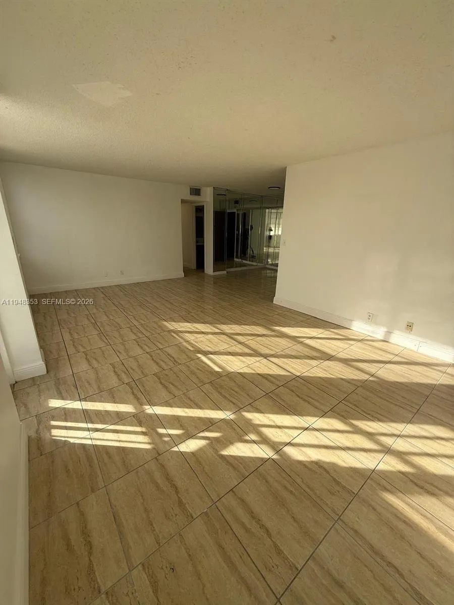 2025 Ne 164th St 303, North Miami Beach, Florida 3, North Miami Beach, Florida 33162, 2 Bedrooms Bedrooms, ,2 BathroomsBathrooms,Residential Lease,For Rent,2025 Ne 164th St 303, North Miami Beach, Florida 3,A11948353