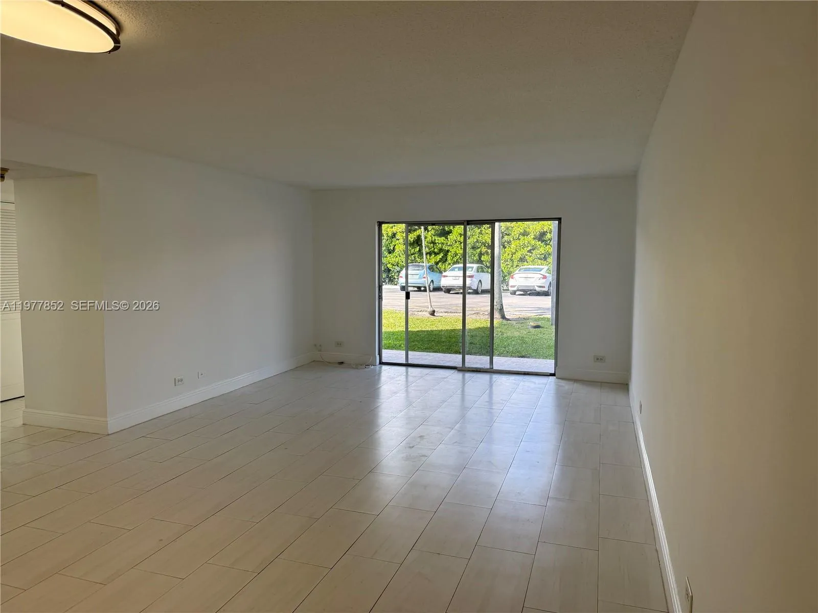 8107 Sw 72nd Ave 125e, Miami, Florida 33143, Miami, Florida 33143, 3 Bedrooms Bedrooms, ,2 BathroomsBathrooms,Residential Lease,For Rent,8107 Sw 72nd Ave 125e, Miami, Florida 33143,A11977852