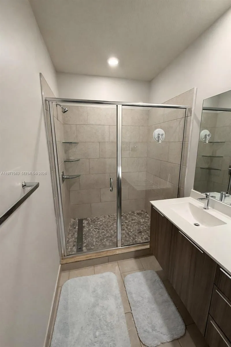 4900 Nw 83rd Path, Doral, Florida 33166, Doral, Florida 33166, 4 Bedrooms Bedrooms, ,2 BathroomsBathrooms,Residential Lease,For Rent,4900 Nw 83rd Path, Doral, Florida 33166,A11977563