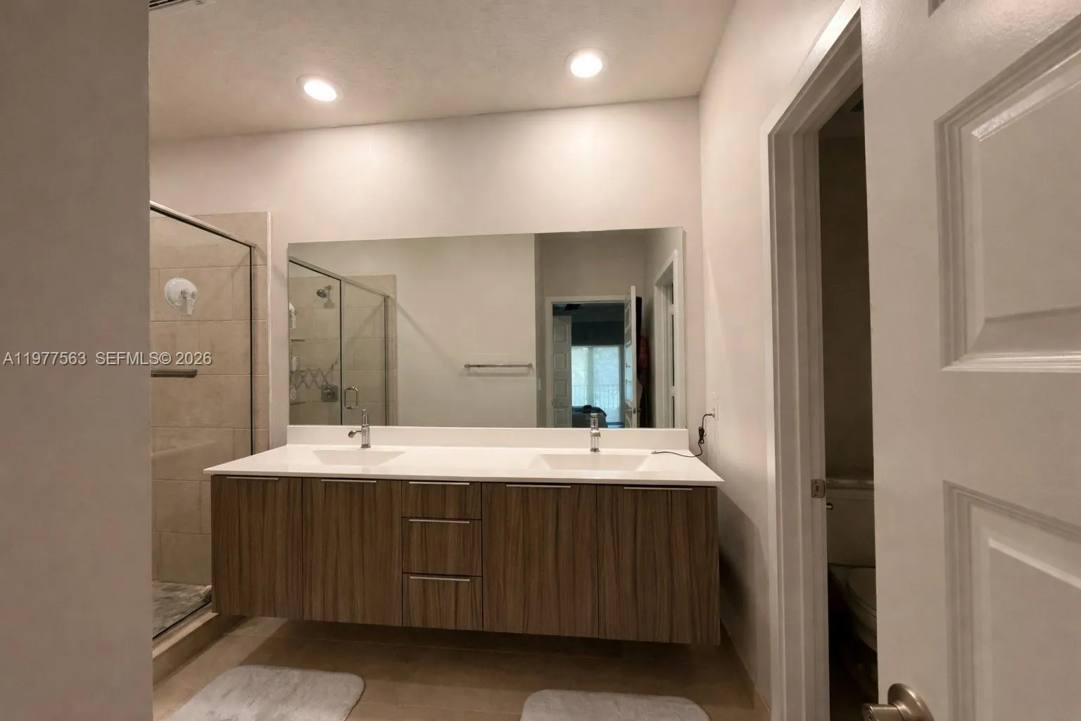 4900 Nw 83rd Path, Doral, Florida 33166, Doral, Florida 33166, 4 Bedrooms Bedrooms, ,2 BathroomsBathrooms,Residential Lease,For Rent,4900 Nw 83rd Path, Doral, Florida 33166,A11977563