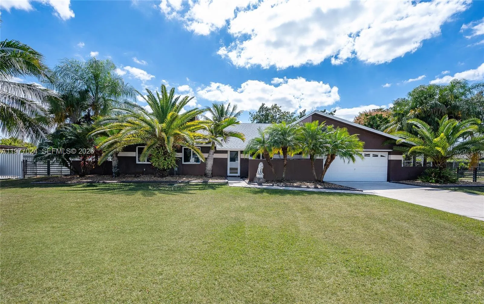 12930 Sw 190th St, Miami, Florida 33177, Miami, Florida 33177, 4 Bedrooms Bedrooms, ,2 BathroomsBathrooms,Residential,For Sale,12930 Sw 190th St, Miami, Florida 33177,A11977024