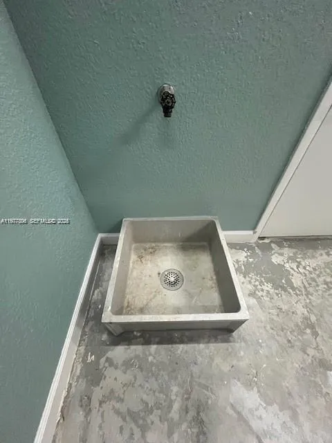 16205 Sw 117th Ave 24, Miami, Florida 33177, Miami, Florida 33177, ,Commercial Lease,For Rent,16205 Sw 117th Ave 24, Miami, Florida 33177,A11977896