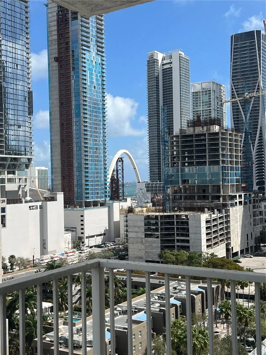 850 N Miami Ave W-1808, Miami, Florida 33136, Miami, Florida 33136, 2 Bedrooms Bedrooms, ,2 BathroomsBathrooms,Residential Lease,For Rent,850 N Miami Ave W-1808, Miami, Florida 33136,A11976366