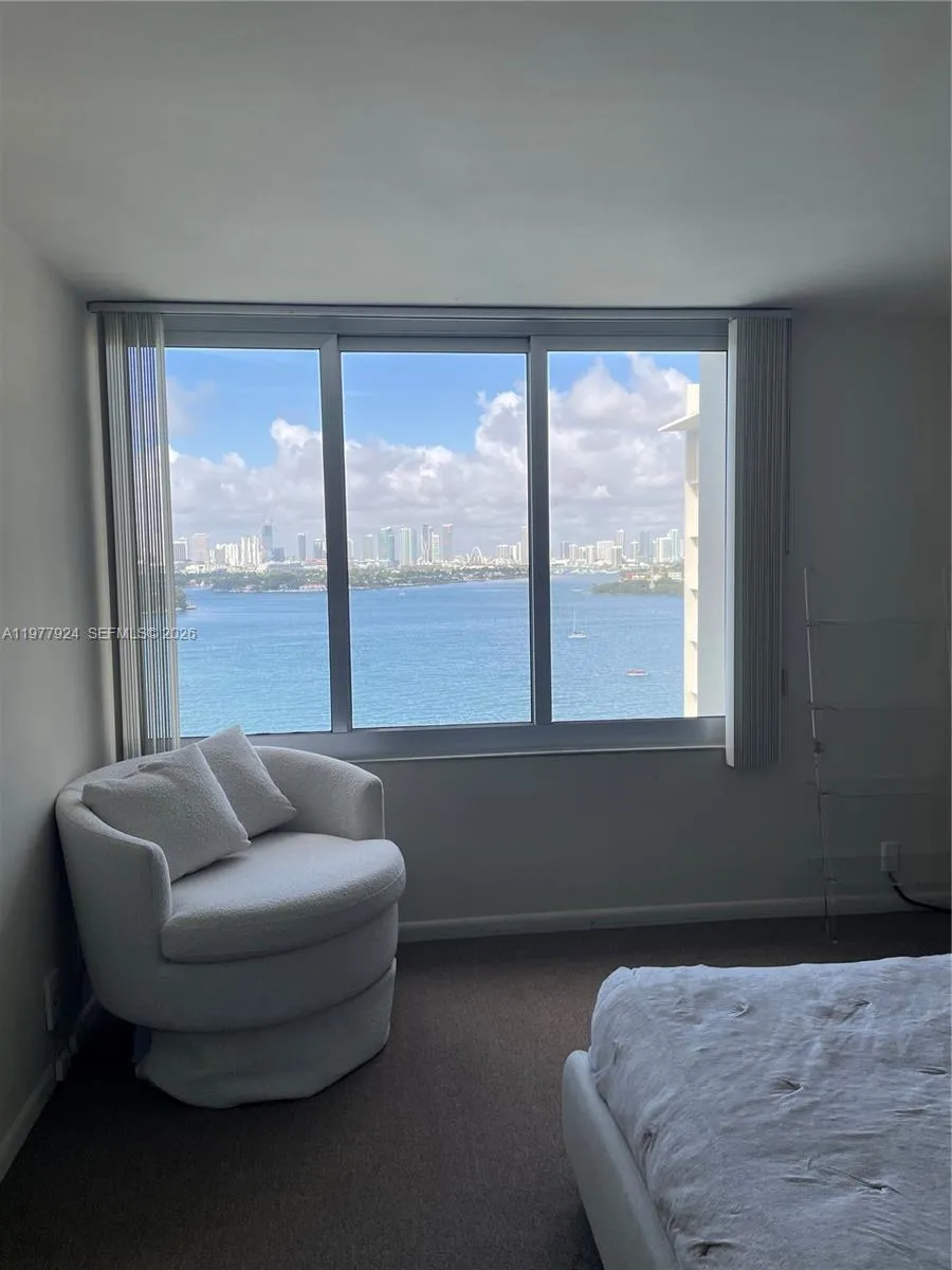 1200 West Ave 1403, Miami Beach, Florida 33139, Miami Beach, Florida 33139, 1 Bedroom Bedrooms, ,1 BathroomBathrooms,Residential,For Sale,1200 West Ave 1403, Miami Beach, Florida 33139,A11977924