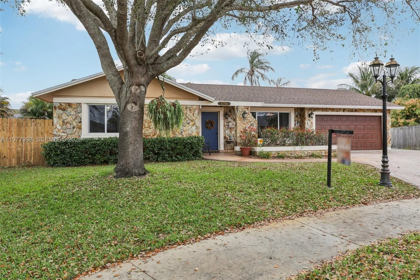 11744 Sw 53rd Ct, Cooper City, Florida 33330, Cooper City, Florida 33330, 3 Bedrooms Bedrooms, ,2 BathroomsBathrooms,Residential,For Sale,11744 Sw 53rd Ct, Cooper City, Florida 33330,A11977998