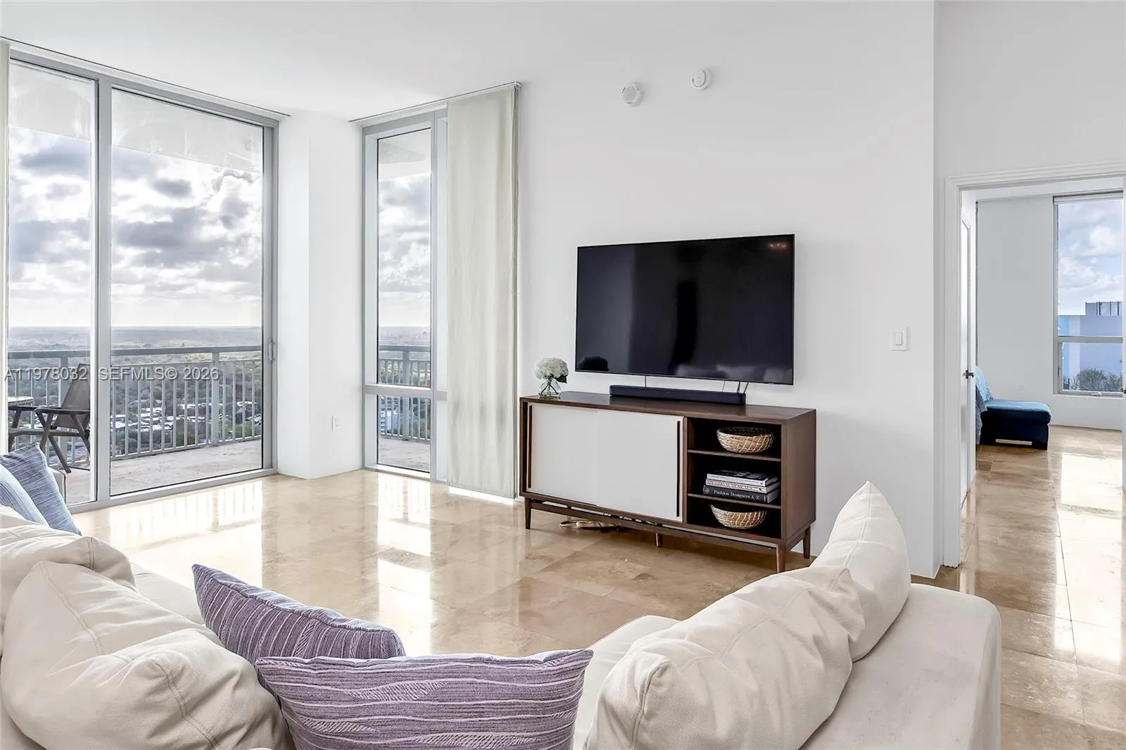 9066 Sw 73rd Ct Ph2402, Miami, Florida 33156, Miami, Florida 33156, 2 Bedrooms Bedrooms, ,2 BathroomsBathrooms,Residential,For Sale,9066 Sw 73rd Ct Ph2402, Miami, Florida 33156,A11978032