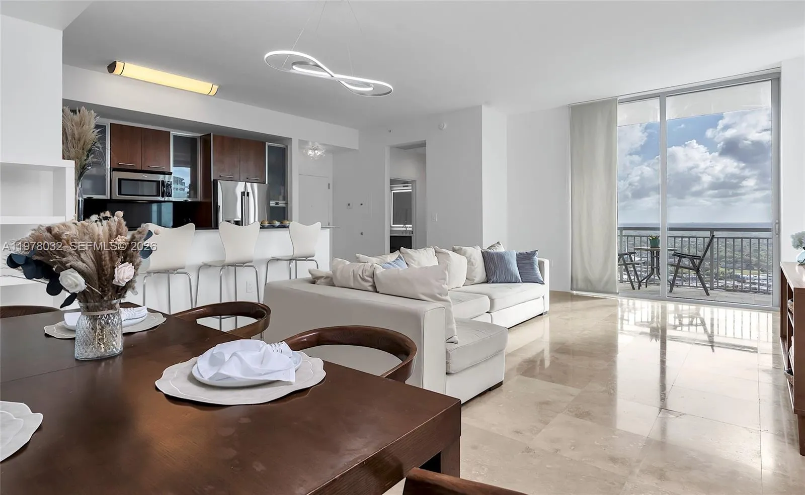 9066 Sw 73rd Ct Ph2402, Miami, Florida 33156, Miami, Florida 33156, 2 Bedrooms Bedrooms, ,2 BathroomsBathrooms,Residential,For Sale,9066 Sw 73rd Ct Ph2402, Miami, Florida 33156,A11978032