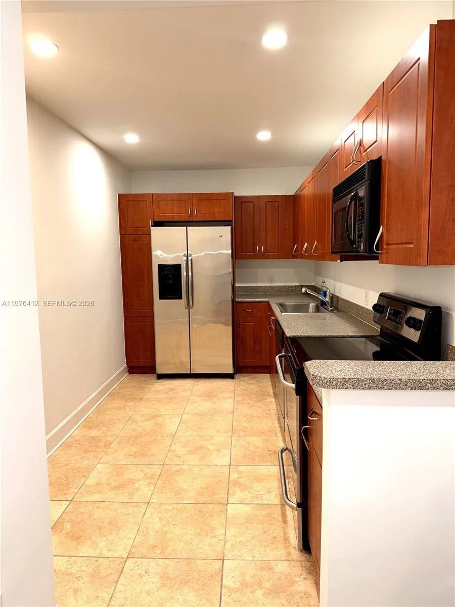 401 69th St 405, Miami Beach, Florida 33141, Miami Beach, Florida 33141, 1 Bedroom Bedrooms, ,1 BathroomBathrooms,Residential Lease,For Rent,401 69th St 405, Miami Beach, Florida 33141,A11976412