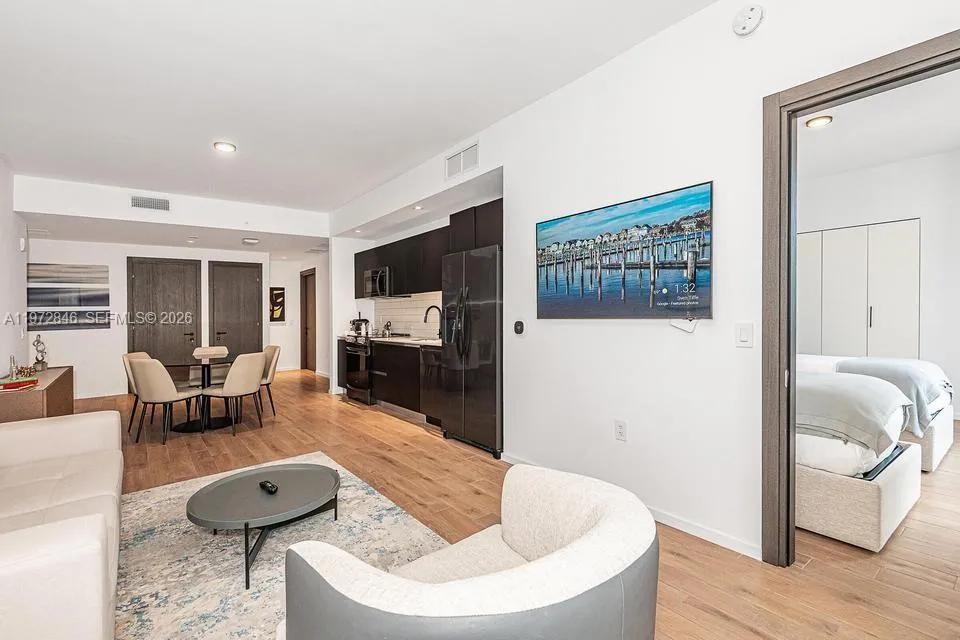 398 Ne 5th St 2418, Miami, Florida 33132, Miami, Florida 33132, 3 Bedrooms Bedrooms, ,3 BathroomsBathrooms,Residential,For Sale,398 Ne 5th St 2418, Miami, Florida 33132,A11972846