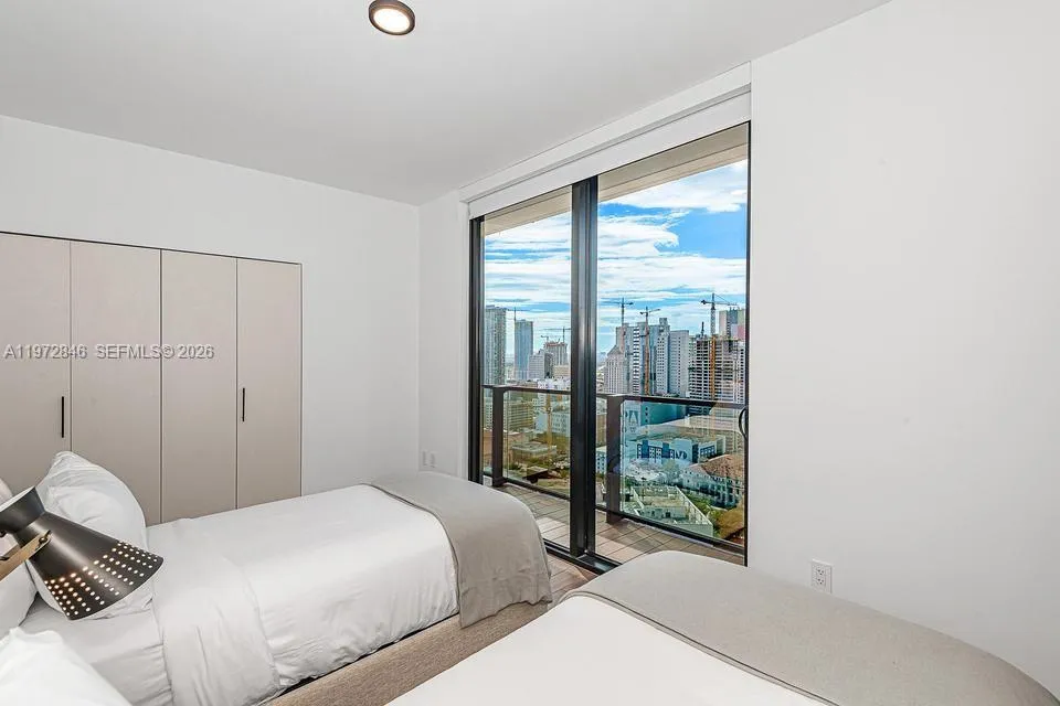 398 Ne 5th St 2418, Miami, Florida 33132, Miami, Florida 33132, 3 Bedrooms Bedrooms, ,3 BathroomsBathrooms,Residential,For Sale,398 Ne 5th St 2418, Miami, Florida 33132,A11972846