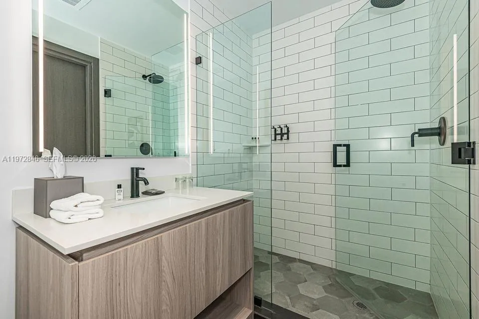 398 Ne 5th St 2418, Miami, Florida 33132, Miami, Florida 33132, 3 Bedrooms Bedrooms, ,3 BathroomsBathrooms,Residential,For Sale,398 Ne 5th St 2418, Miami, Florida 33132,A11972846