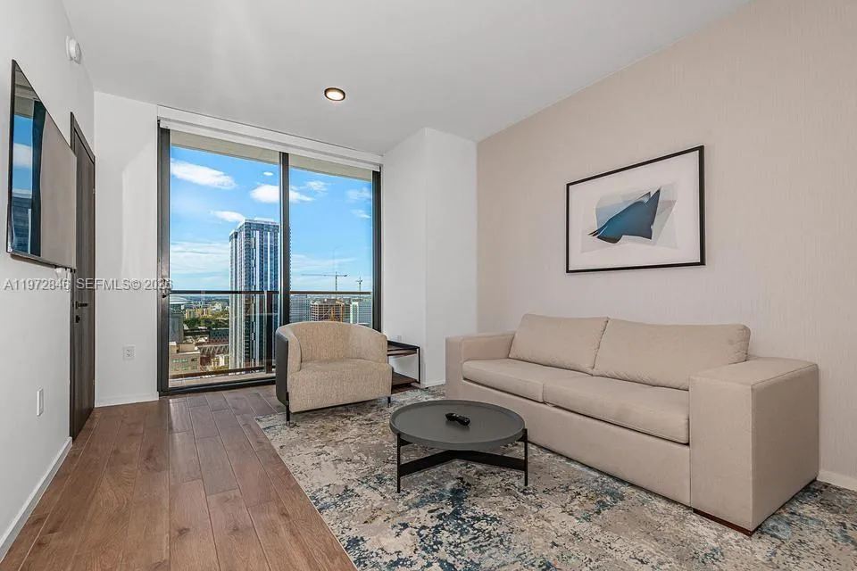 398 Ne 5th St 2418, Miami, Florida 33132, Miami, Florida 33132, 3 Bedrooms Bedrooms, ,3 BathroomsBathrooms,Residential,For Sale,398 Ne 5th St 2418, Miami, Florida 33132,A11972846