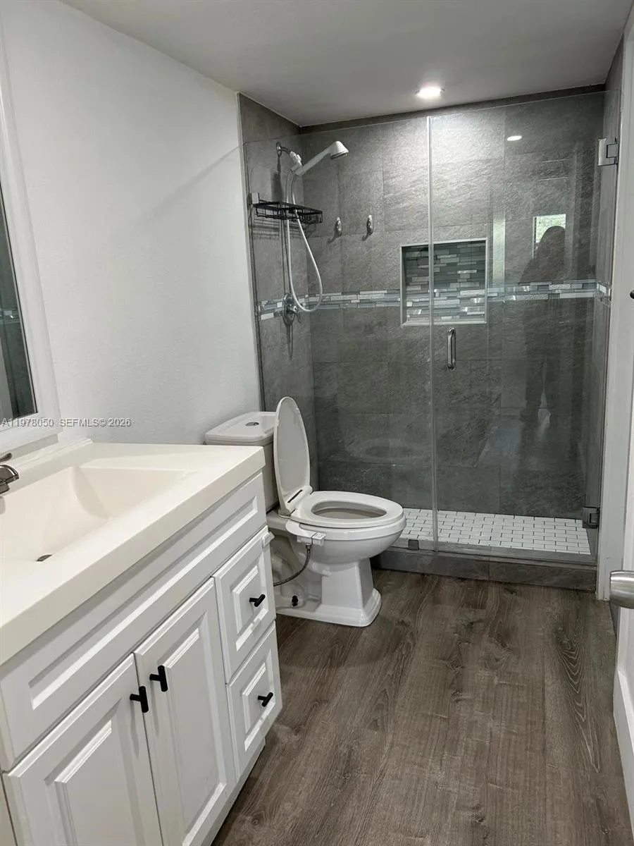 8879 Fontainebleau Blvd 204, Miami, Florida 33172, Miami, Florida 33172, 2 Bedrooms Bedrooms, ,1 BathroomBathrooms,Residential Lease,For Rent,8879 Fontainebleau Blvd 204, Miami, Florida 33172,A11978050