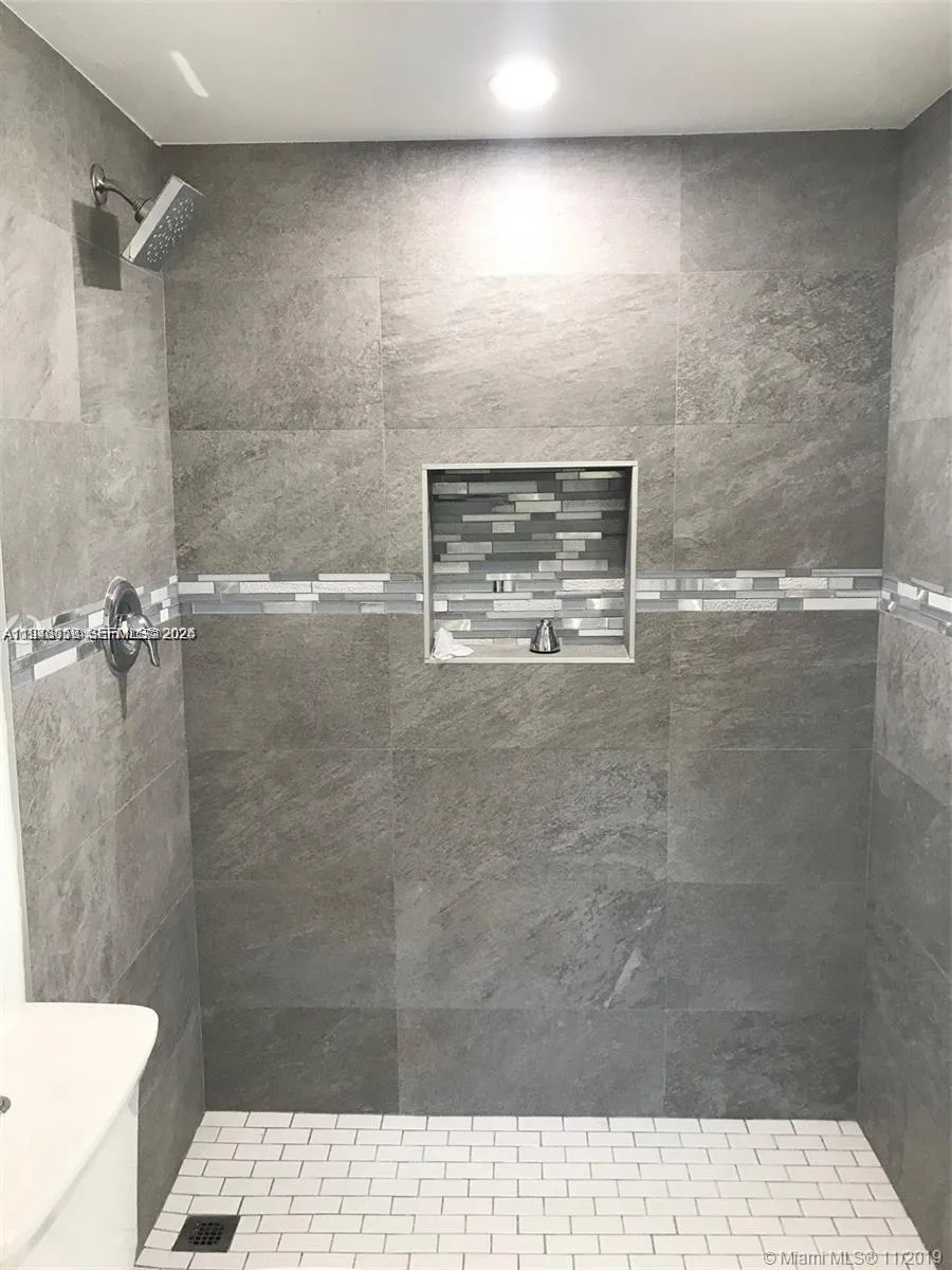 8879 Fontainebleau Blvd 204, Miami, Florida 33172, Miami, Florida 33172, 2 Bedrooms Bedrooms, ,1 BathroomBathrooms,Residential Lease,For Rent,8879 Fontainebleau Blvd 204, Miami, Florida 33172,A11978050