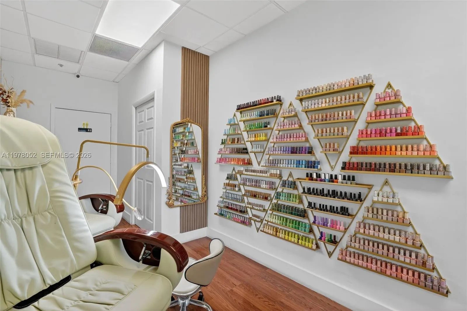 Beauty Service Spa For Sale In Doral, Doral, Flori, Doral, Florida 33178, ,Business Opportunity,For Sale,Beauty Service Spa For Sale In Doral, Doral, Flori,A11978052