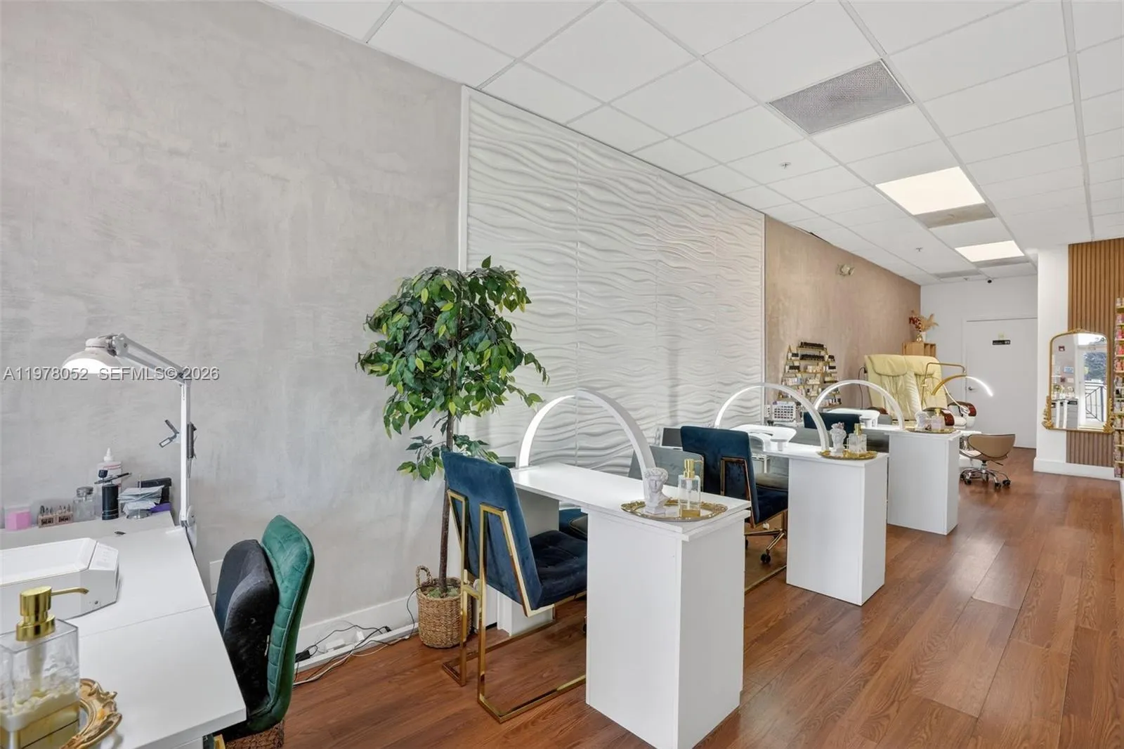 Beauty Service Spa For Sale In Doral, Doral, Flori, Doral, Florida 33178, ,Business Opportunity,For Sale,Beauty Service Spa For Sale In Doral, Doral, Flori,A11978052