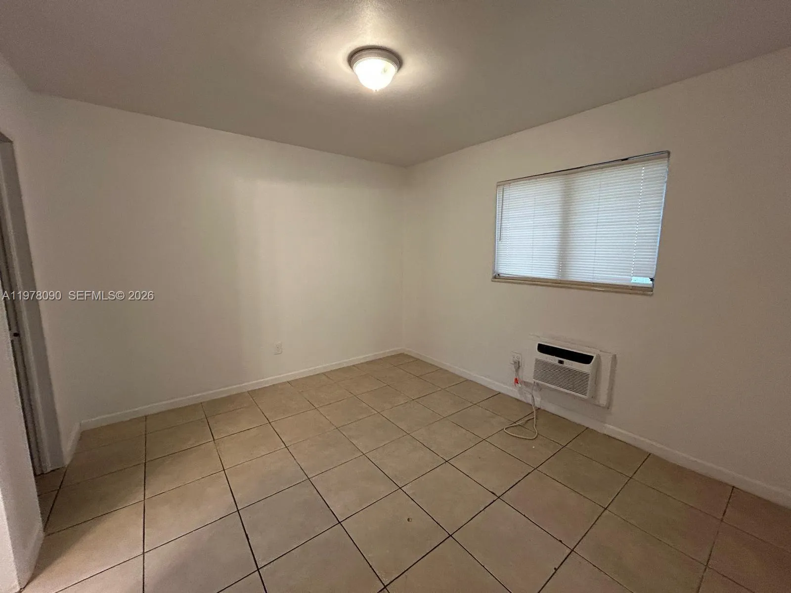 1270 Ne 139th St 1, North Miami, Florida 33161, North Miami, Florida 33161, 1 Bedroom Bedrooms, ,1 BathroomBathrooms,Residential Lease,For Rent,1270 Ne 139th St 1, North Miami, Florida 33161,A11978090