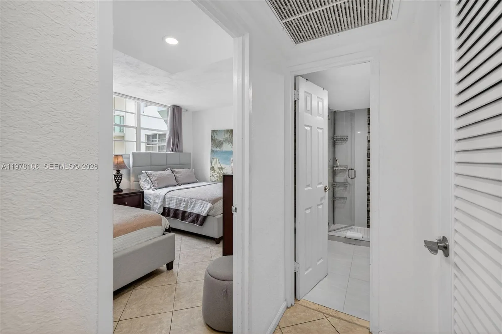 3801 S Ocean Dr 4r, Hollywood, Florida 33019, Hollywood, Florida 33019, 1 Bedroom Bedrooms, ,1 BathroomBathrooms,Residential Lease,For Rent,3801 S Ocean Dr 4r, Hollywood, Florida 33019,A11978106