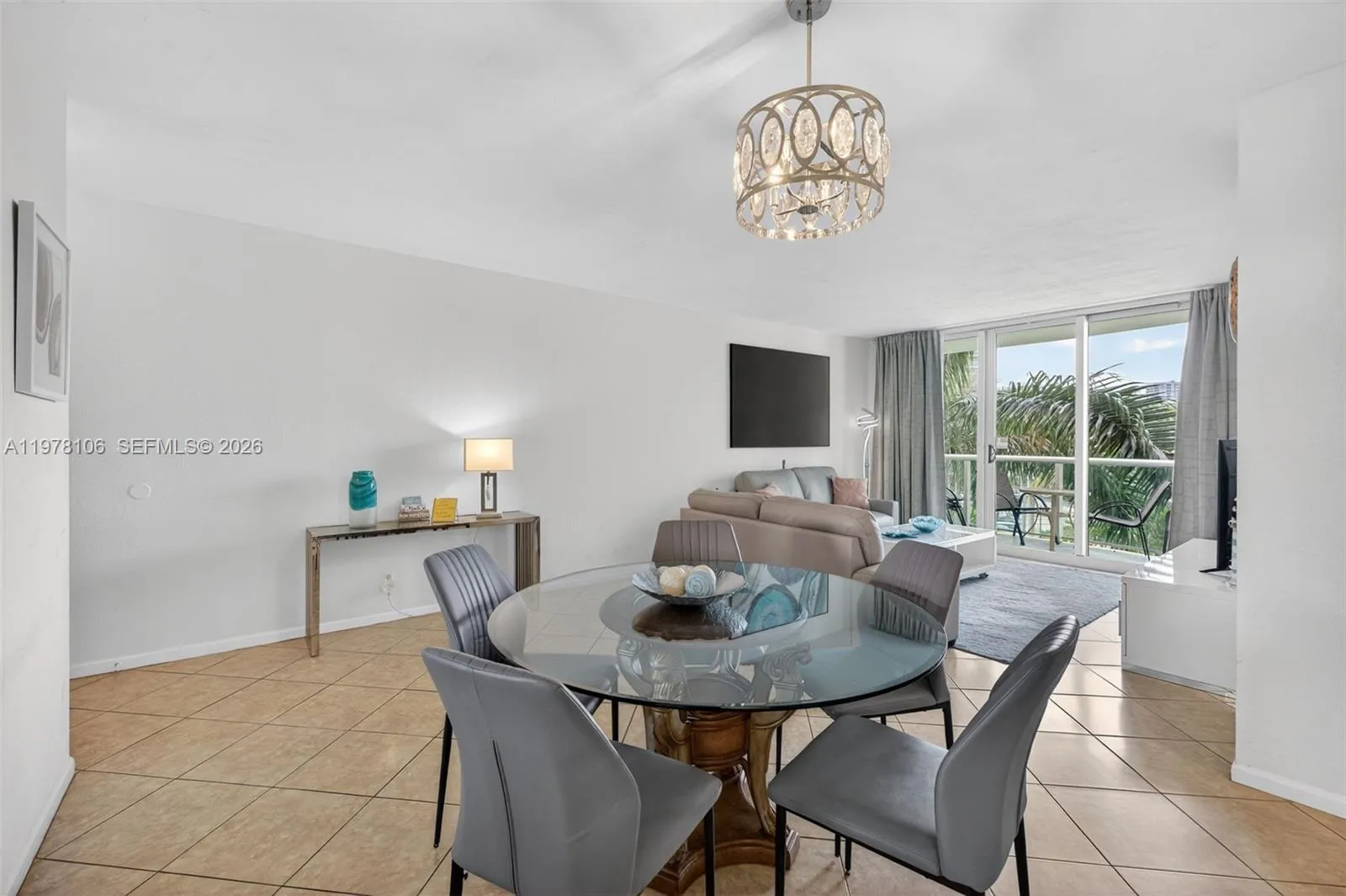 3801 S Ocean Dr 4r, Hollywood, Florida 33019, Hollywood, Florida 33019, 1 Bedroom Bedrooms, ,1 BathroomBathrooms,Residential Lease,For Rent,3801 S Ocean Dr 4r, Hollywood, Florida 33019,A11978106