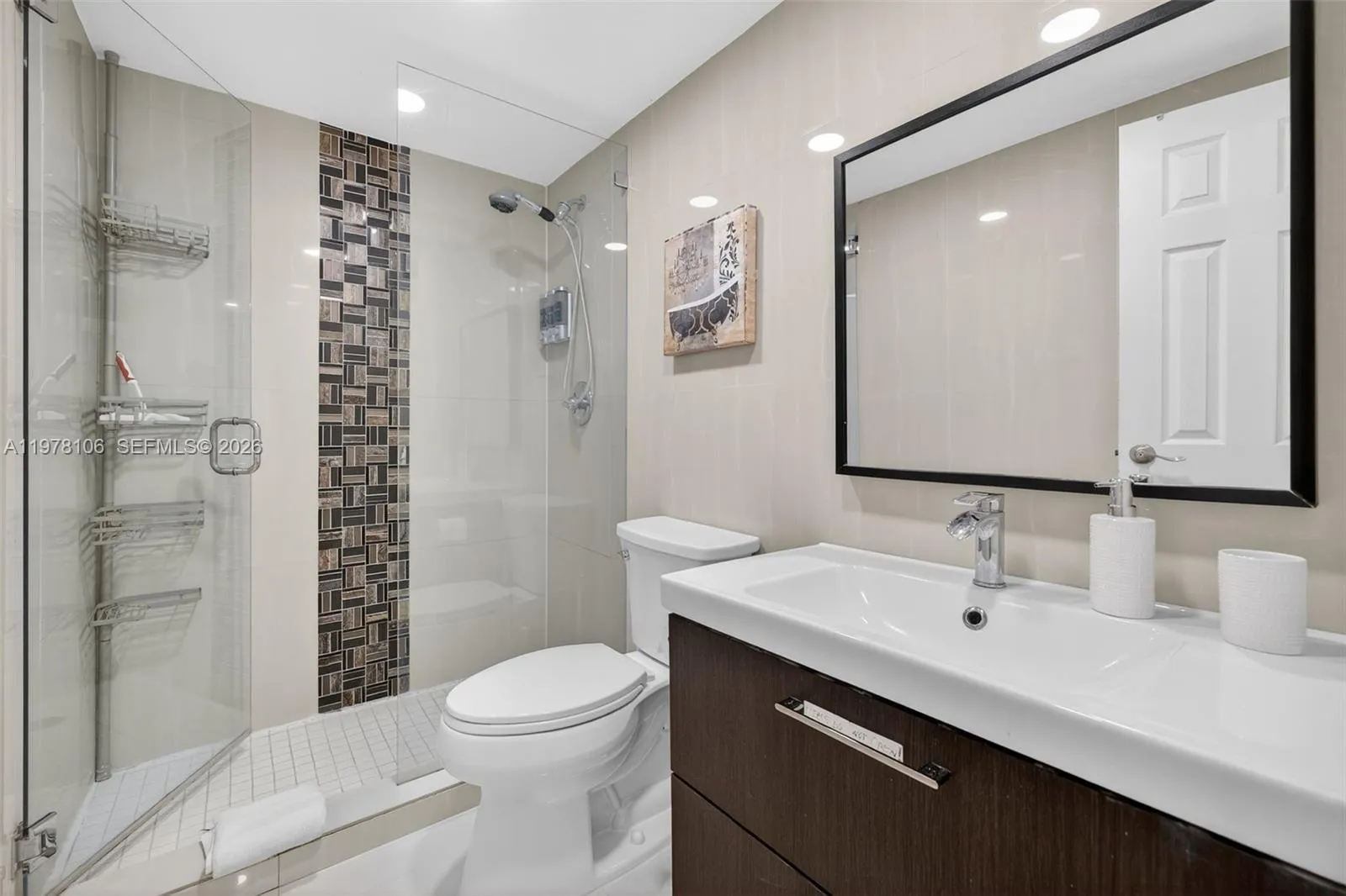 3801 S Ocean Dr 4r, Hollywood, Florida 33019, Hollywood, Florida 33019, 1 Bedroom Bedrooms, ,1 BathroomBathrooms,Residential Lease,For Rent,3801 S Ocean Dr 4r, Hollywood, Florida 33019,A11978106