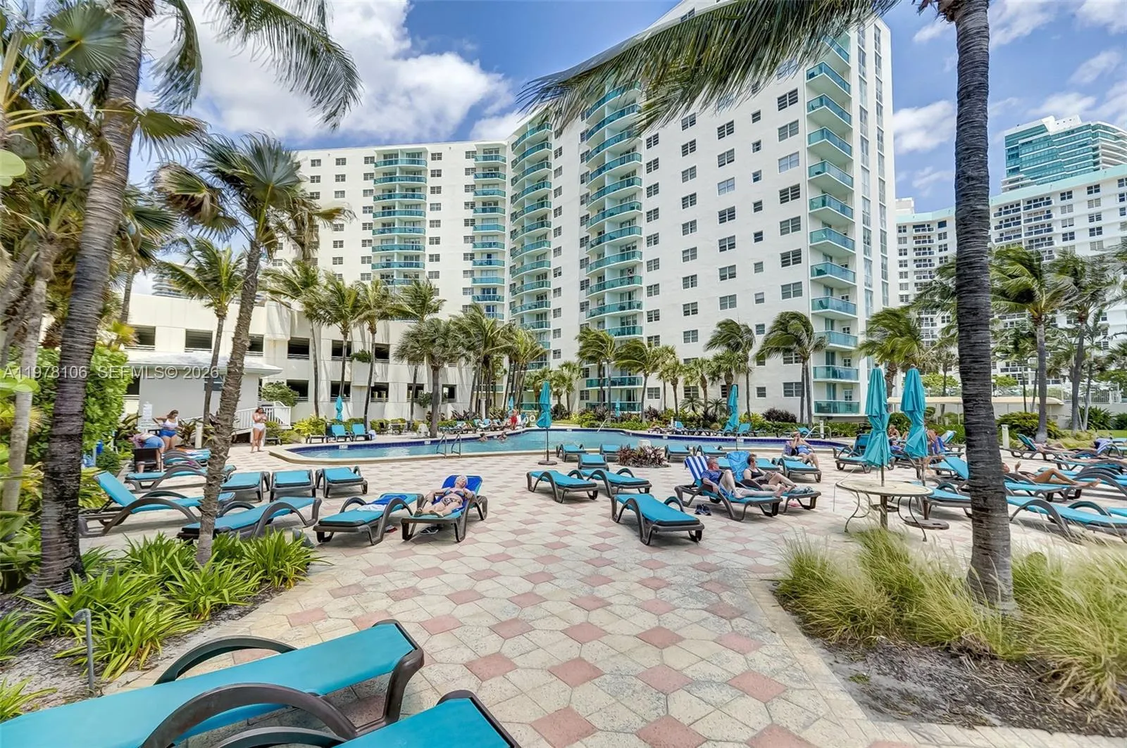 3801 S Ocean Dr 4r, Hollywood, Florida 33019, Hollywood, Florida 33019, 1 Bedroom Bedrooms, ,1 BathroomBathrooms,Residential Lease,For Rent,3801 S Ocean Dr 4r, Hollywood, Florida 33019,A11978106