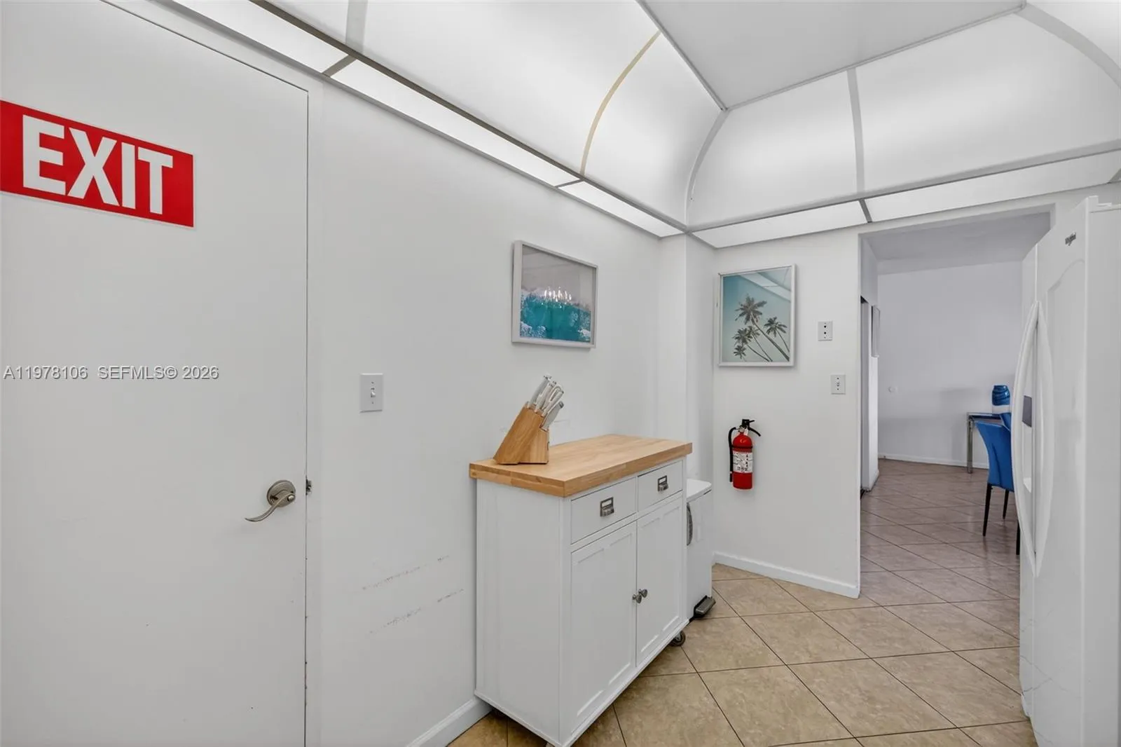 3801 S Ocean Dr 4r, Hollywood, Florida 33019, Hollywood, Florida 33019, 1 Bedroom Bedrooms, ,1 BathroomBathrooms,Residential Lease,For Rent,3801 S Ocean Dr 4r, Hollywood, Florida 33019,A11978106