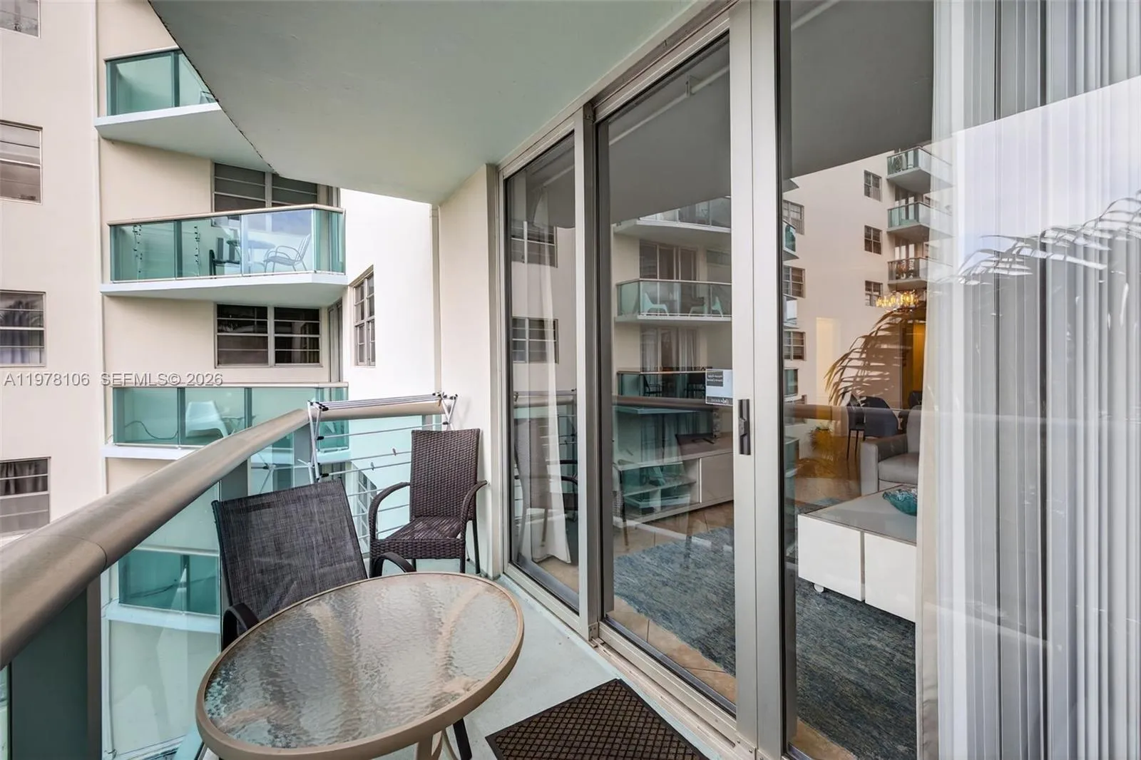 3801 S Ocean Dr 4r, Hollywood, Florida 33019, Hollywood, Florida 33019, 1 Bedroom Bedrooms, ,1 BathroomBathrooms,Residential Lease,For Rent,3801 S Ocean Dr 4r, Hollywood, Florida 33019,A11978106