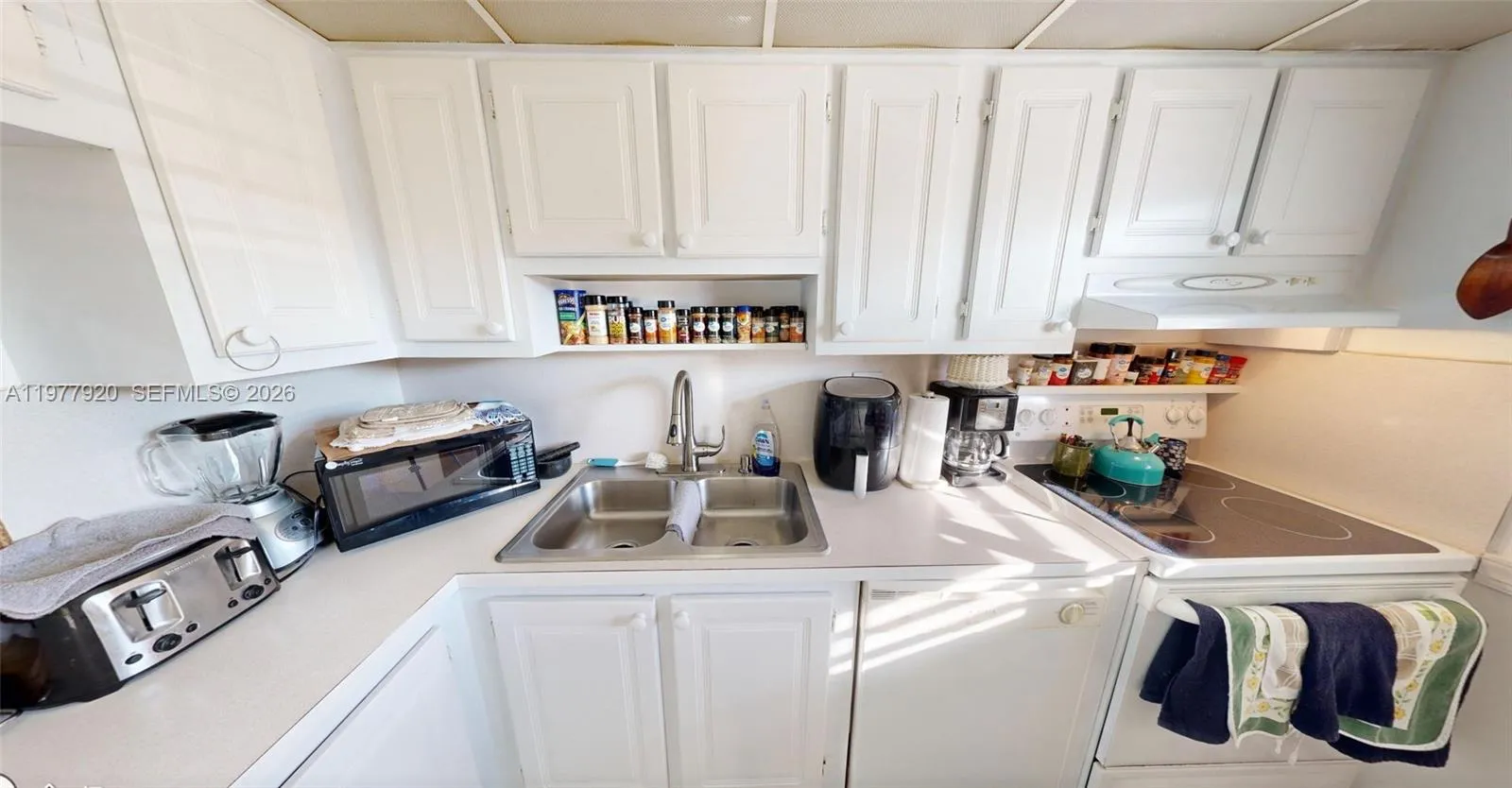 6570 Royal Palm Blvd 215j, Margate, Florida 33063, Margate, Florida 33063, 2 Bedrooms Bedrooms, ,2 BathroomsBathrooms,Residential,For Sale,6570 Royal Palm Blvd 215j, Margate, Florida 33063,A11977920